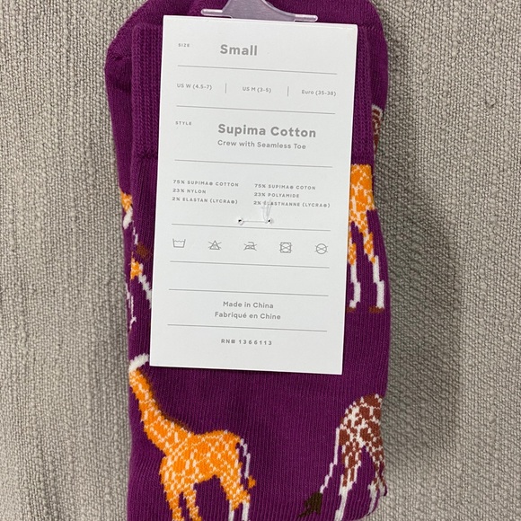 Brand new socks - Picture 2 of 2